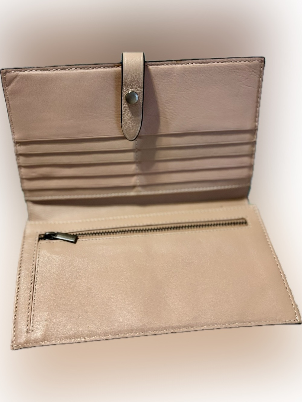 Genuine Leather Pale Pink Women's Wallet/Clutch - Picture 2 of 13